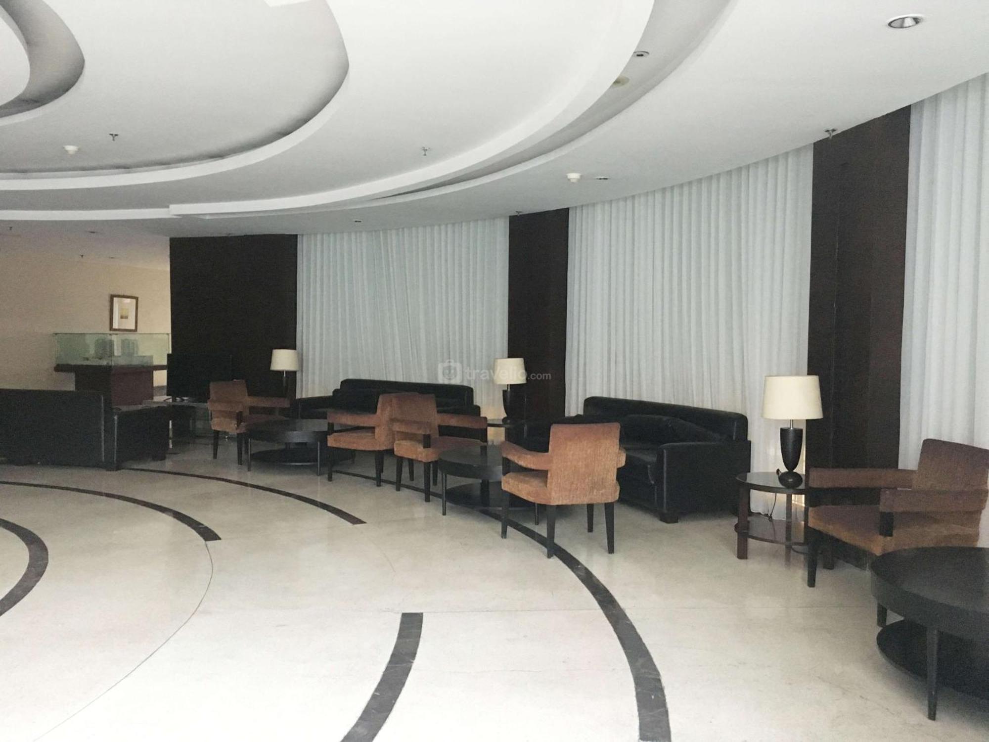 Cozy Living And Spacious 2br Braga Walk By Travelio Bandung